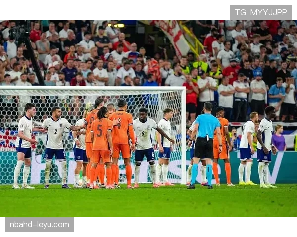 荷兰进攻足球再掀战术革命，引领欧洲赛场新潮流